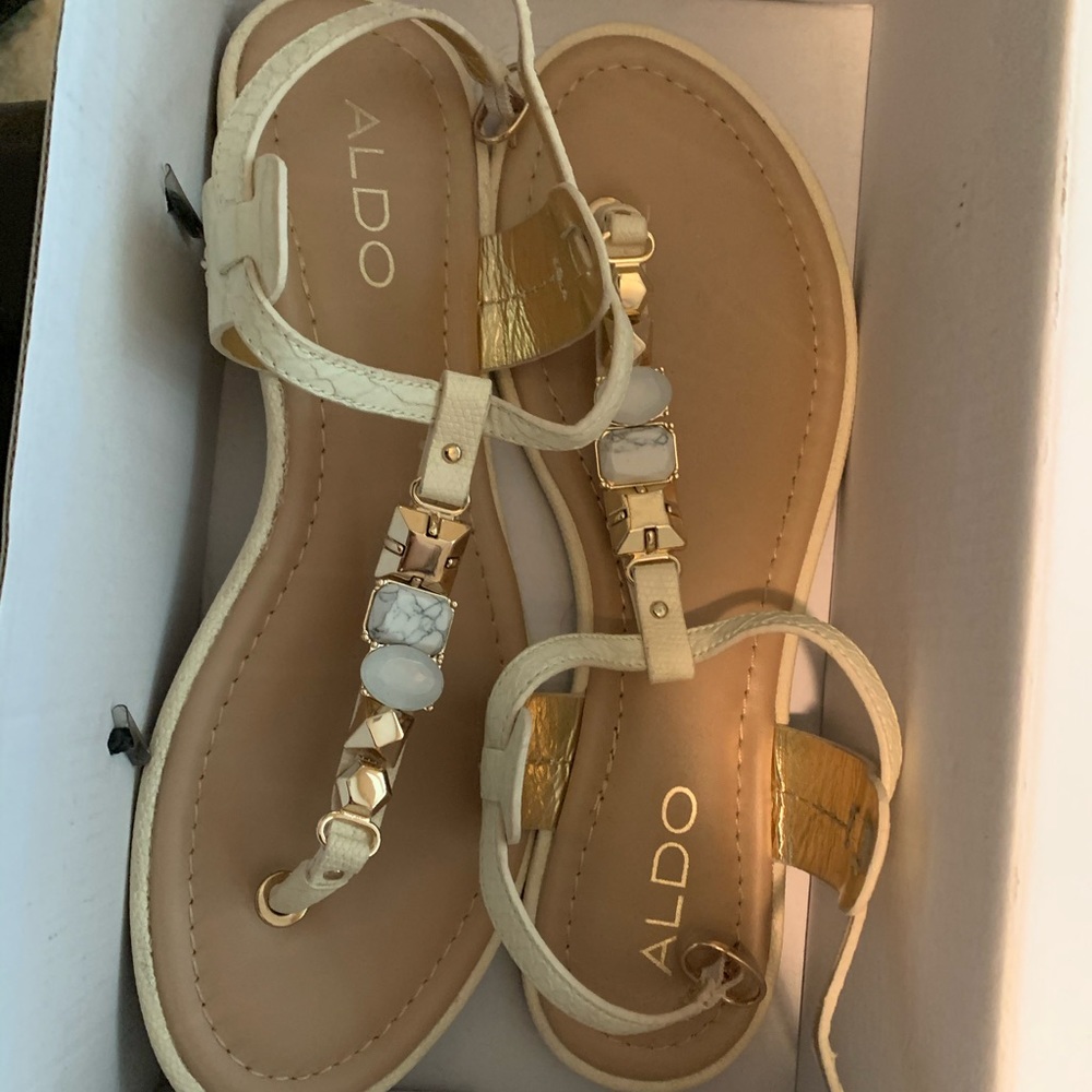 Aldo Sandals